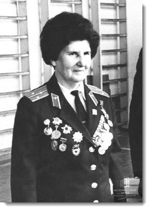 Герой Советского Союза Н.М. Рапопова. 1975 г.