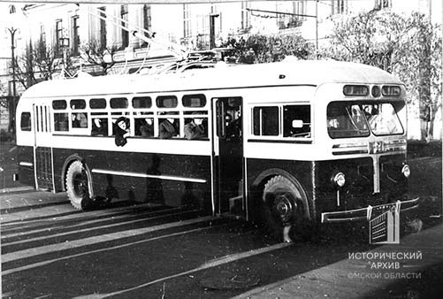 Первый омский троллейбус